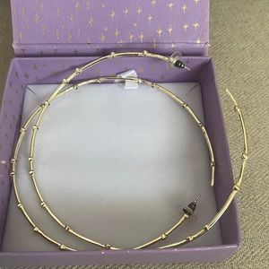 Melanie, Marina 18 karat gold plated